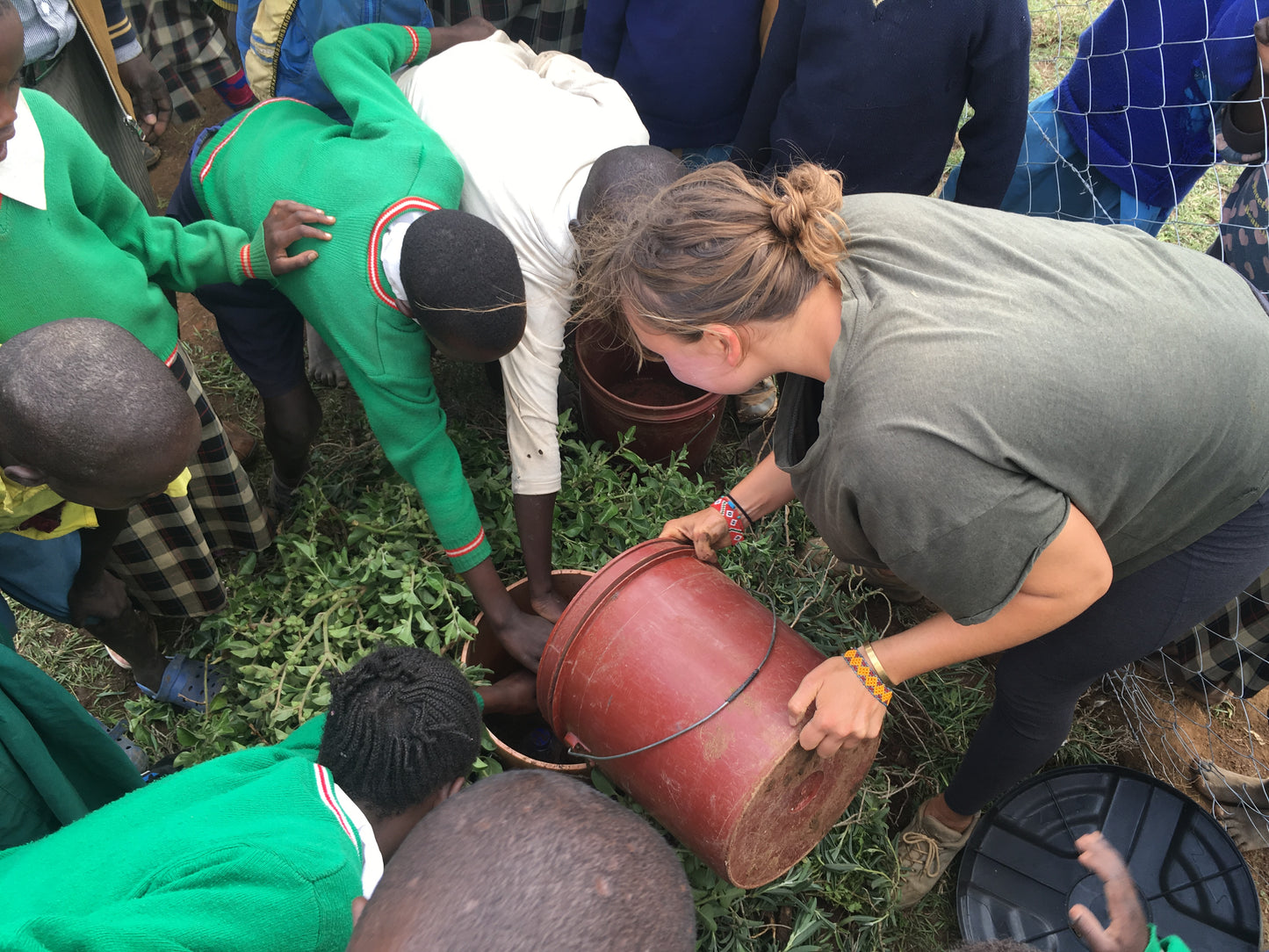 Africa: Plant food bearing trees in Kenya