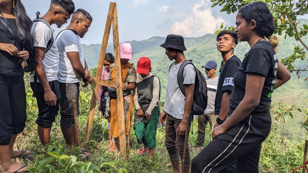Asia: Plant native trees in Meghalaya, India