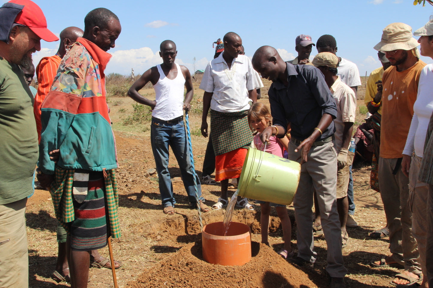 Africa: Plant food bearing trees in Kenya